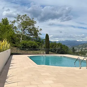  Appartement Superbe De 31m En Rez De Jardin